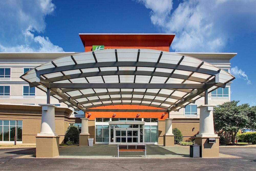 Holiday Inn Express Georgetown By Ihg Exterior photo