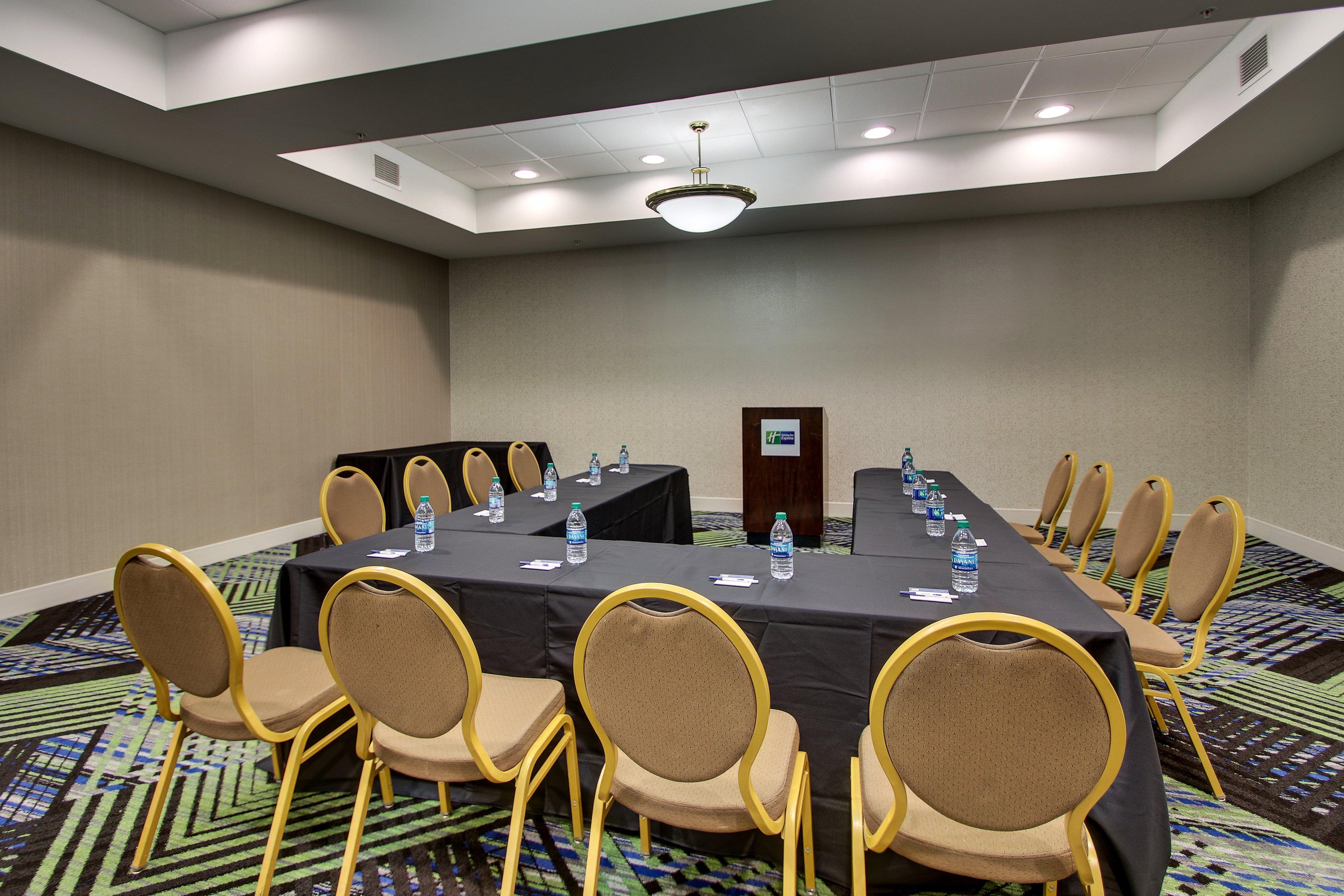 Holiday Inn Express Georgetown By Ihg Exterior photo