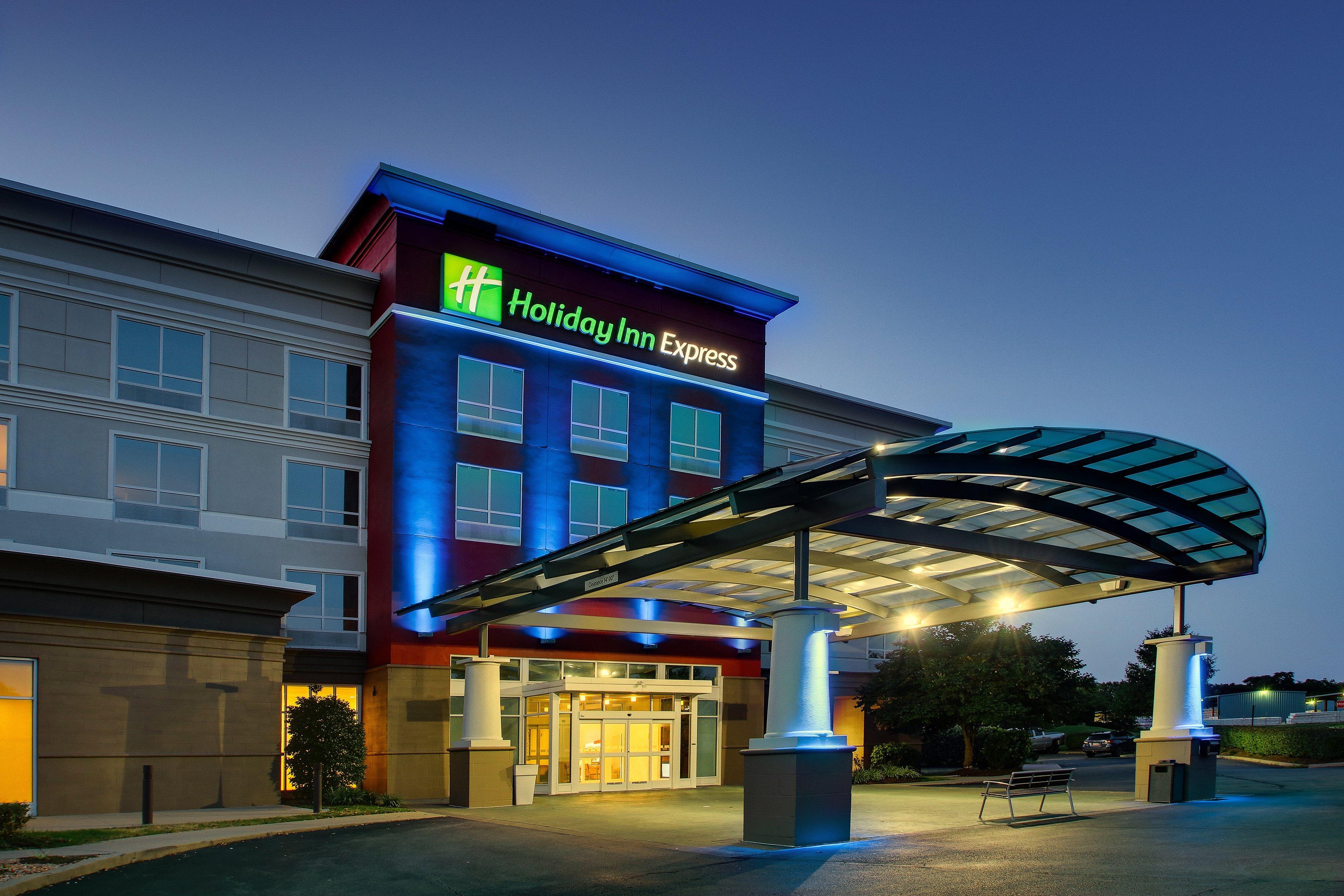 Holiday Inn Express Georgetown By Ihg Exterior photo