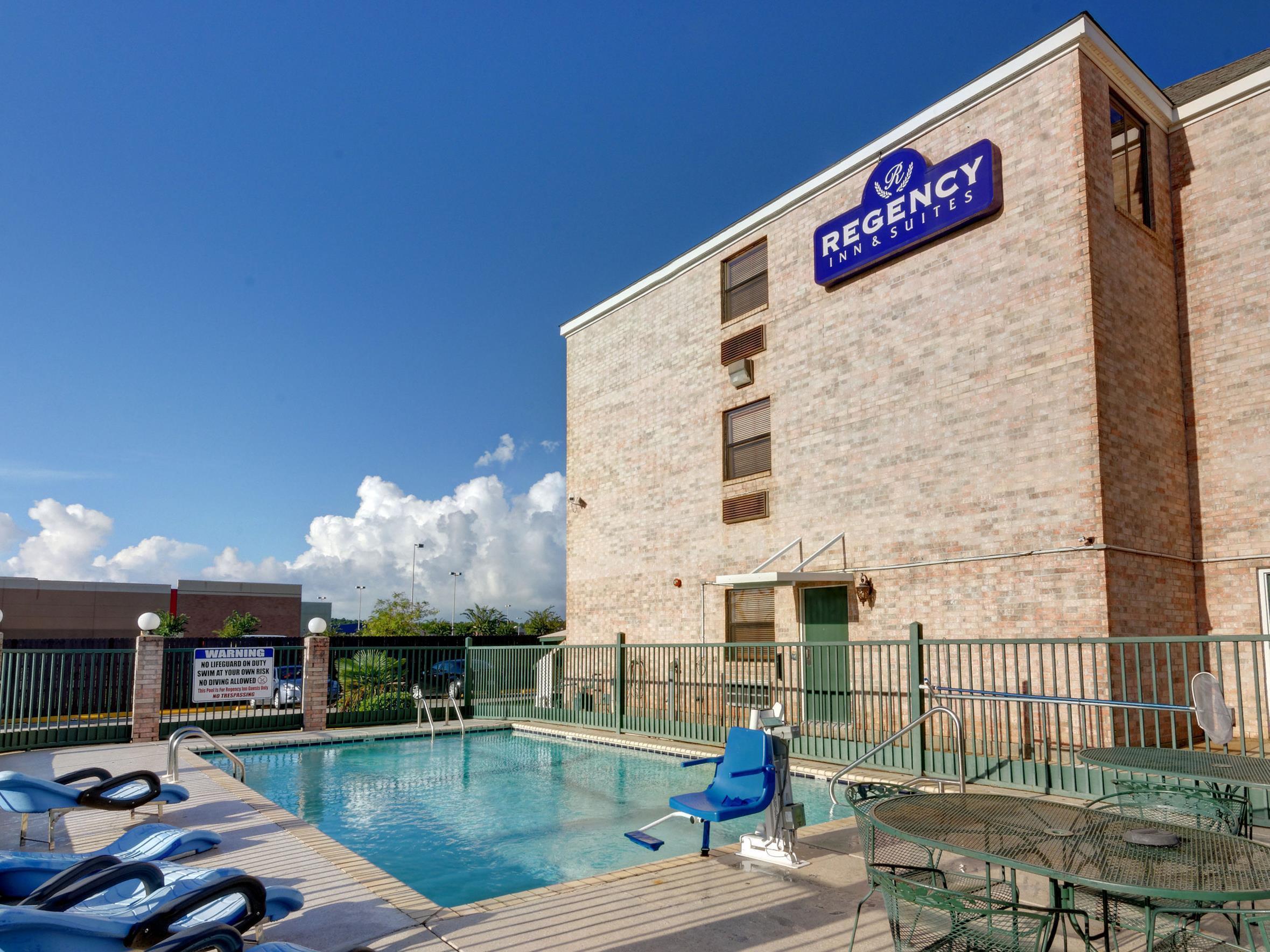 Holiday Inn Express Georgetown By Ihg Exterior photo