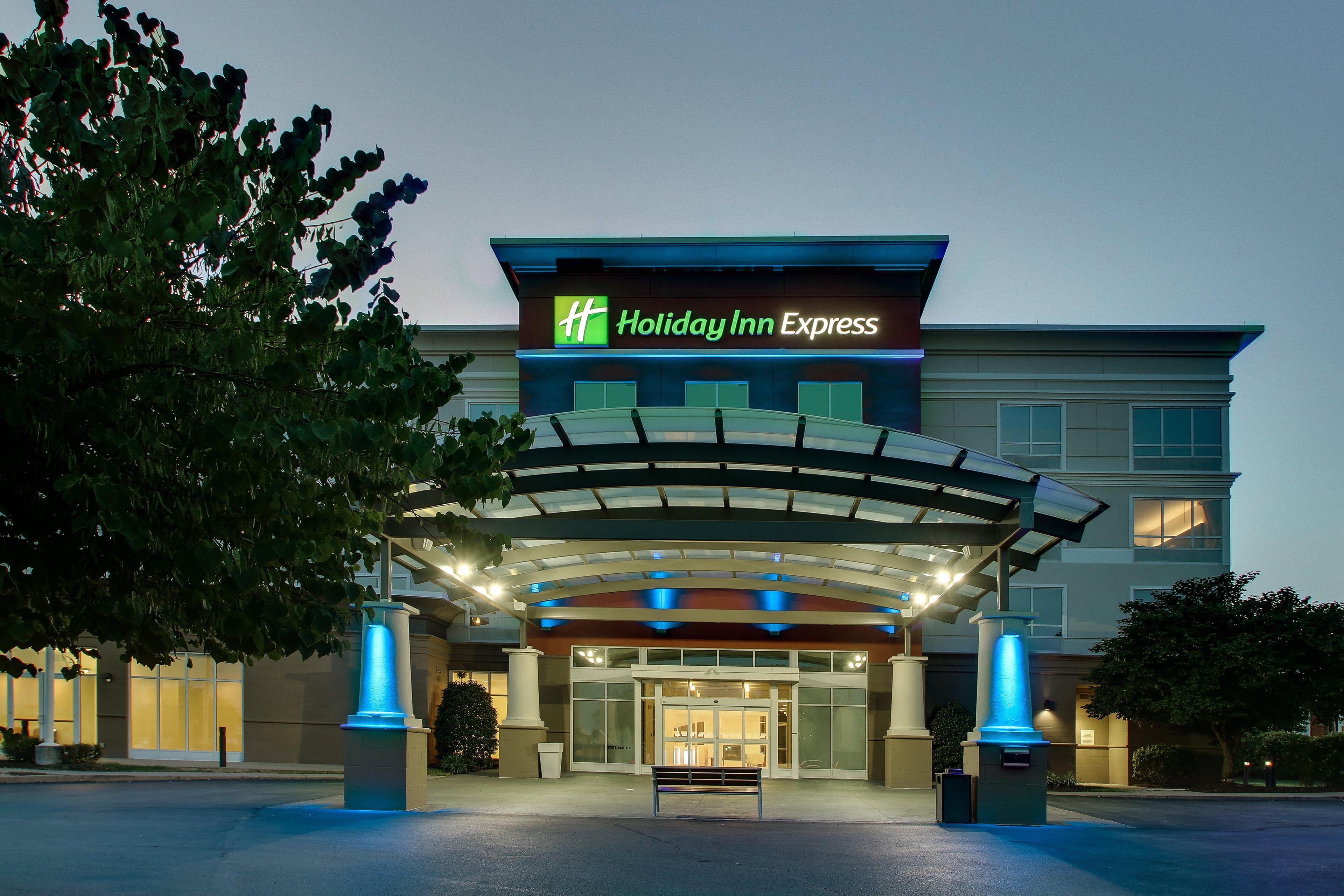 Holiday Inn Express Georgetown By Ihg Exterior photo