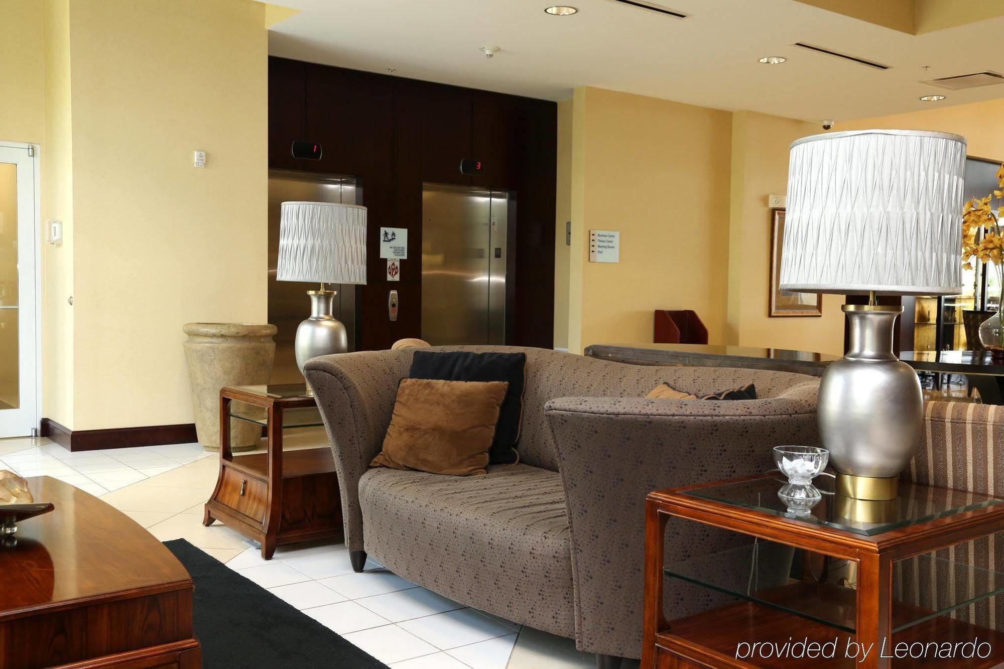 Holiday Inn Express Georgetown By Ihg Exterior photo