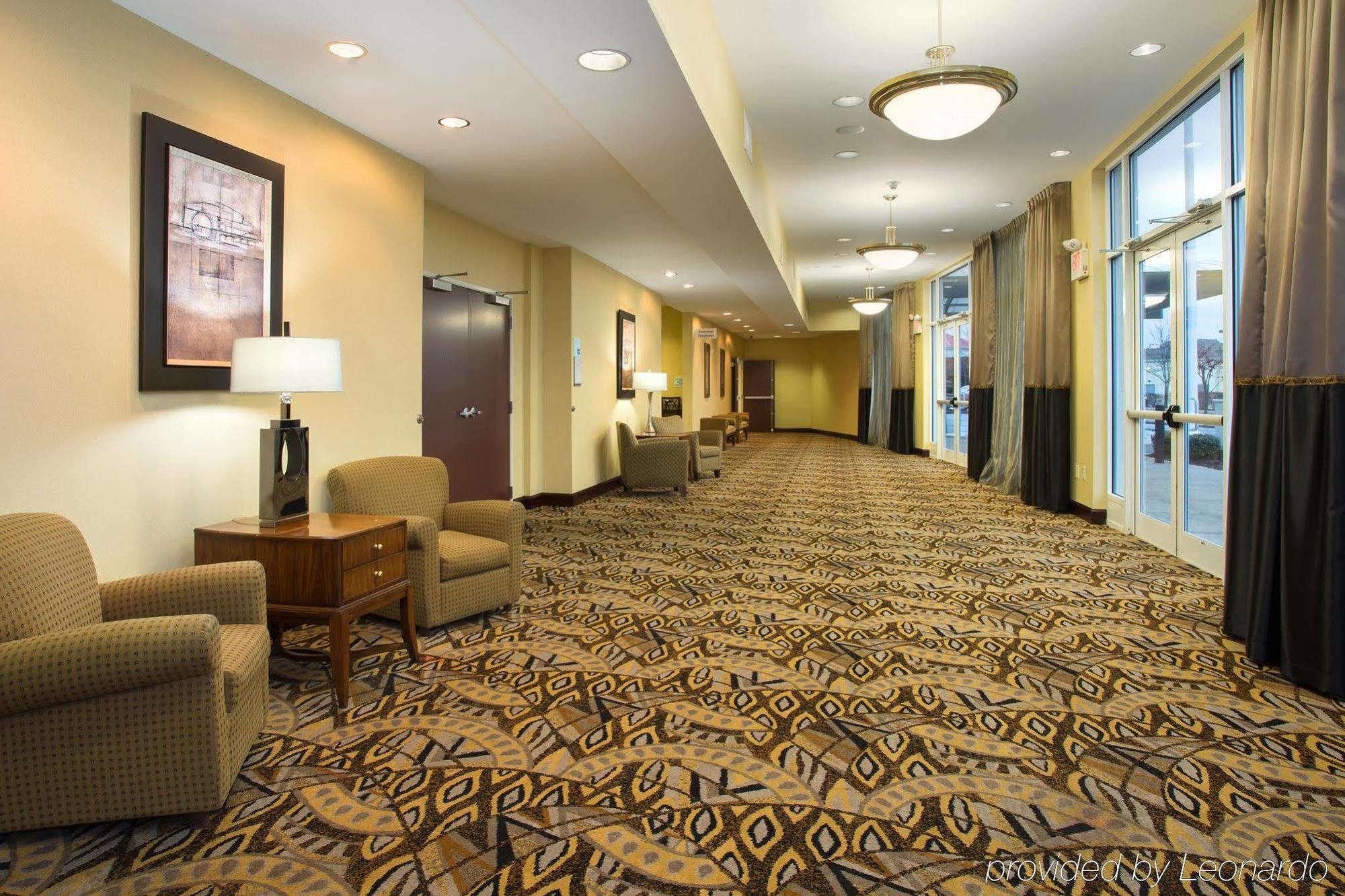 Holiday Inn Express Georgetown By Ihg Exterior photo
