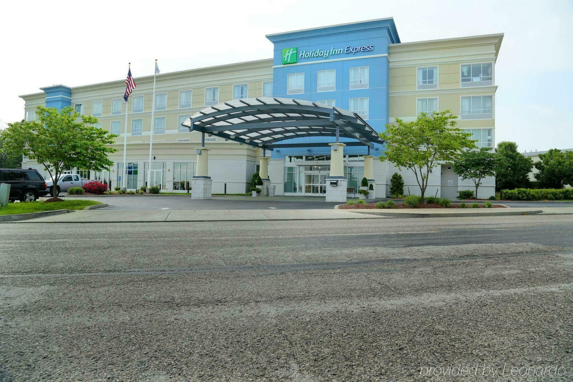 Holiday Inn Express Georgetown By Ihg Exterior photo